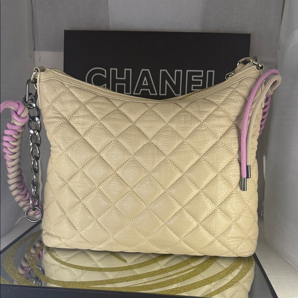 Kate Spade Quilted Beige and Pink Shoulder Bag - Picture 7 of 12